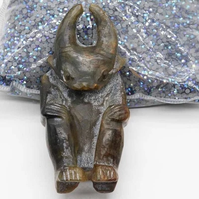 Cultura china, jade tallado sentado forma inmortal adorno dios del sol C456 Foto 1 de 4