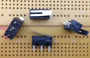 Microswitch de palanca corta subminiatura 50mA 30Vdc SPDT dorado ZF DG2 varios cuantos - Imagen 1 de 1