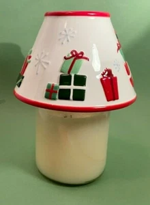 White Barn Candle Company Christmas Gifts and Snowflakes Large Shade Topper - Picture 1 of 6
