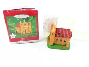 Hallmark Keepsake Ornamento Adobe Church 2000 - Foto 1 di 10