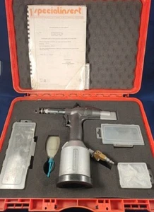 Rivettatrice oleopneumatica per inserti filettati  Specialinsert A22/2000 - Picture 1 of 8