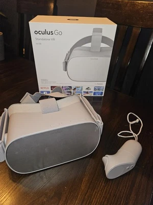 Fone de Ouvido VR Standalone Meta Oculus Go 64GB - Branco - Imagem 1 de 4