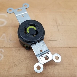 Hubbell HBL4710 Twist-Lock Receptacle, 15A/125V - USED - Picture 1 of 6