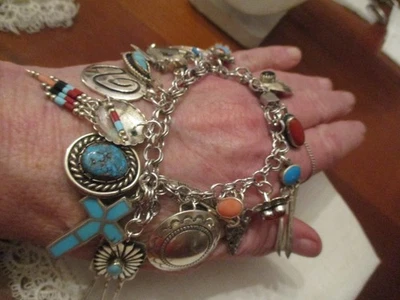 Pulsera vintage nativa americana plata esterlina turquesa encanto, 7 1/4" sobre cono Foto 1 de 4