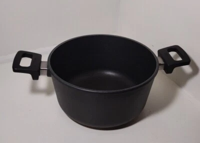 Olla de doble mango de inducción Nowo de LANA 24 cm 5 cuartos hecha en Alemania Foto 1 de 4