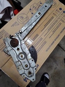 67-68 GM /Impala / Caprice 2 Dr Front Driver's Side Power Window Regulator - Picture 1 of 2
