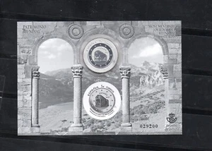 PRUEBA DE LUJO Nº 131** MONUMENTOS OVIEDO Y REINO DE ASTURIAS SELLO PLATA - Imagen 1 de 1