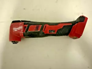 Milwaukee M18 2626-20 Utensile Multifunzione Senza Fili Oscillante (Solo Utensile) - Foto 1 di 3