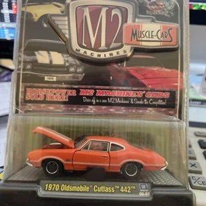 M2 Machines DETROIT-MUSCLE 1970 Oldsmobile Cutlass 442 Orange Release 02 NIP - Picture 1 of 4