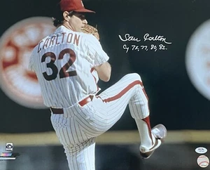 STEVE CARLTON SIGNED 16X20 PHOTO PSA DNA AM11997 W/ CY INSCRIPTIONS PHILLIES HOF - Picture 1 of 1