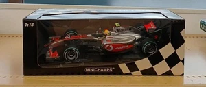 Minichamps Vodafone L. Hamilton 2010 2 Mclaren - Picture 1 of 8
