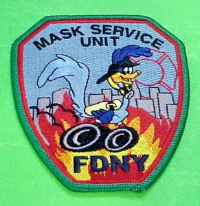 NEW YORK FDNYMASK SERVICE UNIT (ROAD RUNNER) NY 4 1/2" FIRE DEPT PATCH - Bild 1 von 1