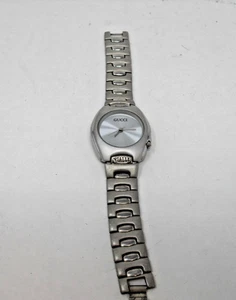 GUCCI Watches Stainless Steel Ladies Watch #C2 - Picture 1 of 4