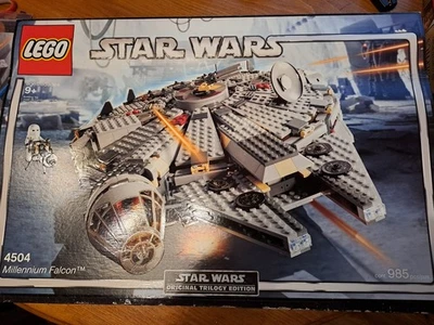 Lego Star Wars Millenium Falcon 2004 (4504) 100 % completo original bolsas selladas Foto 1 de 4