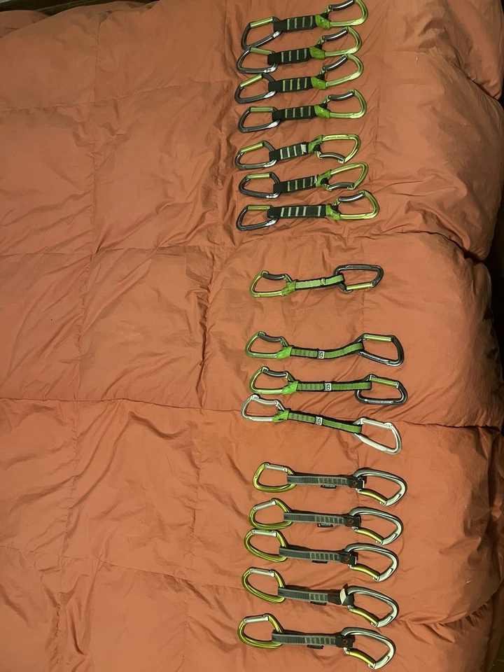 Set Completo 16 Rinvii Arrampicata Sportiva (Mammut + CT) - Immagine 1 di 4