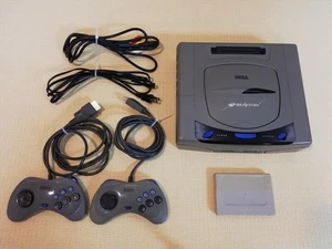Sega Saturn Console Gray HST-0004 with 2 controllers Japanese Version tested - Picture 1 of 6