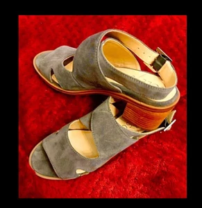 SOLE SOCIETY Tresey 7M Cow Suede/leather was $119.99,Heel 2"-3"gray/brown - Picture 1 of 22