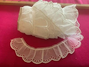 Bande de broderie anglaise nylon froncé H 7 cm x longueur 19,00 mètres réf D25 - Imagen 1 de 3