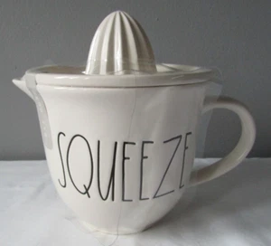 Nueva jarra escarpadora de 2 piezas Rae Dunn Artisan Collection por Magenta SQUEEZE - Imagen 1 de 5