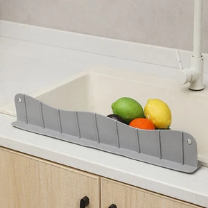 Water Splash Guard Anti-deform Splash-proof Kitchen Sink Water Baffle Reusable - Picture 1 of 13
