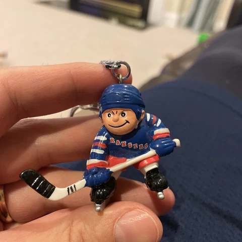 NHL Hockey New York Rangers Original Lil Sports Brat Player 1986 Keychain Cover