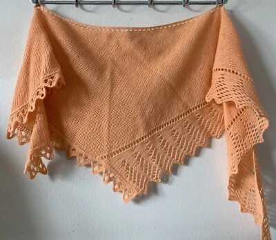 Bufanda/estola/envoltura/chal tejido a mano 100 % lana encaje en naranja (venta primavera) Foto 1 de 4