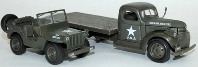 NEWRAY, Chevy with 1941 Willys Jeep, 1/32, NEW61053BSS - Image 1 of 4