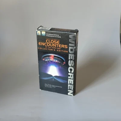 CLOSE ENCOUNTERS OF THE THIRD KIND Collector's Edition VHS Video Tape 1998 - Image 1 of 4