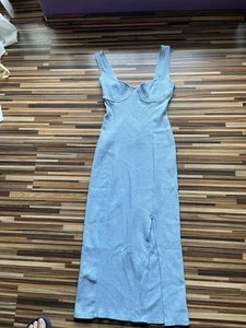 Bershka Kleid M hellblau mit Schlitz - Bild 1 von 4