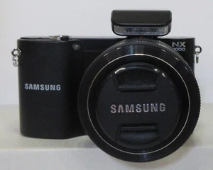 Samsung NX1000 Mirrorless SMART Camera 20.3 MP with 20-50mm Lens & Accessories - Picture 1 of 21