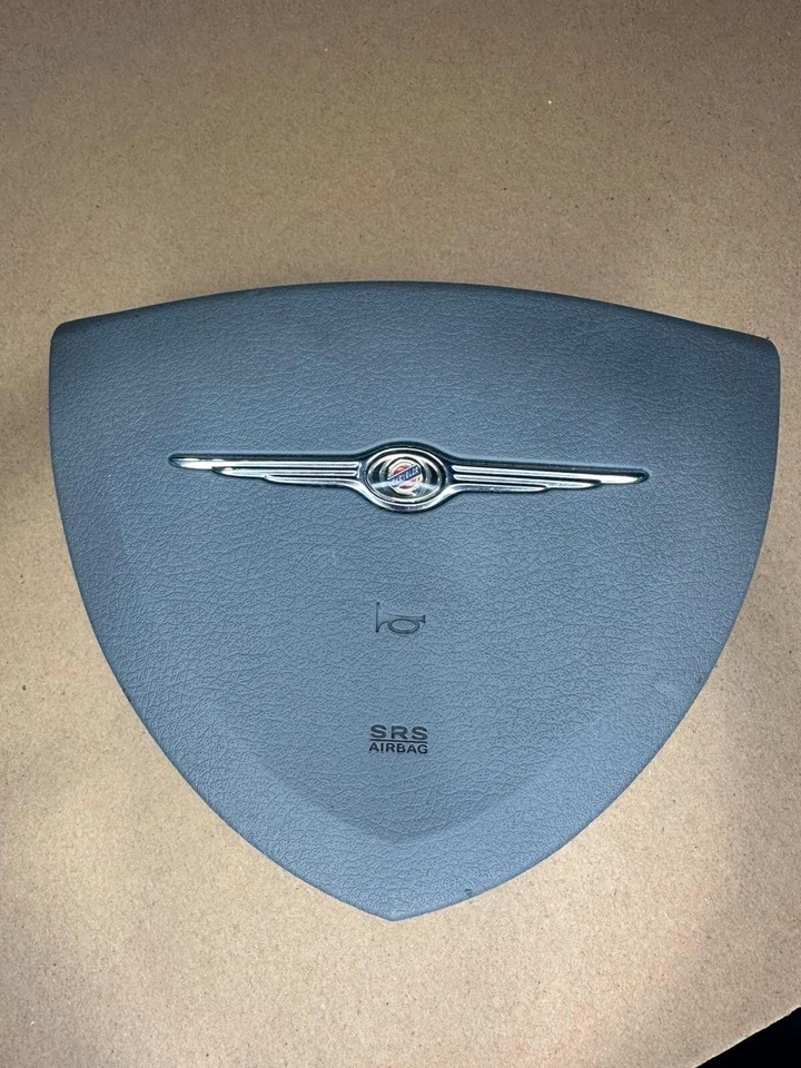 2008-2010 Dodge Challenger Steering Wheel Assembly 8R757773 OEM , 3441200 ,(228) - Image 1 of 3