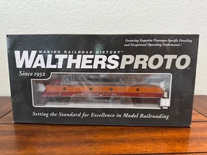 Walthers Proto 920-48752 Southern Pacific Daylight E9A #6051 DCC Ready - Picture 1 of 3