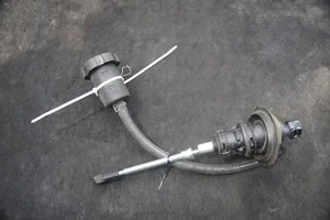 Clutch Master Cylinder 24265908 OEM Chevrolet Corvette C7 2014-19 - Picture 1 of 4