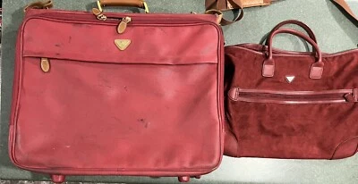 Bolsa de equipaje Jump Paris "Boyt" de cuero arándano con rodillo 19" y equipaje de mano Foto 1 de 4