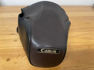 Canon EOS EH9L Semi-Hard Form Fitting Camera Case - Picture 1 of 7