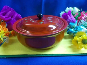 LOVELY RED COLORED LIDDED BOWL - MELAMINE - SOLID HARD PLASTIC VGC # M 838 - Picture 1 of 12
