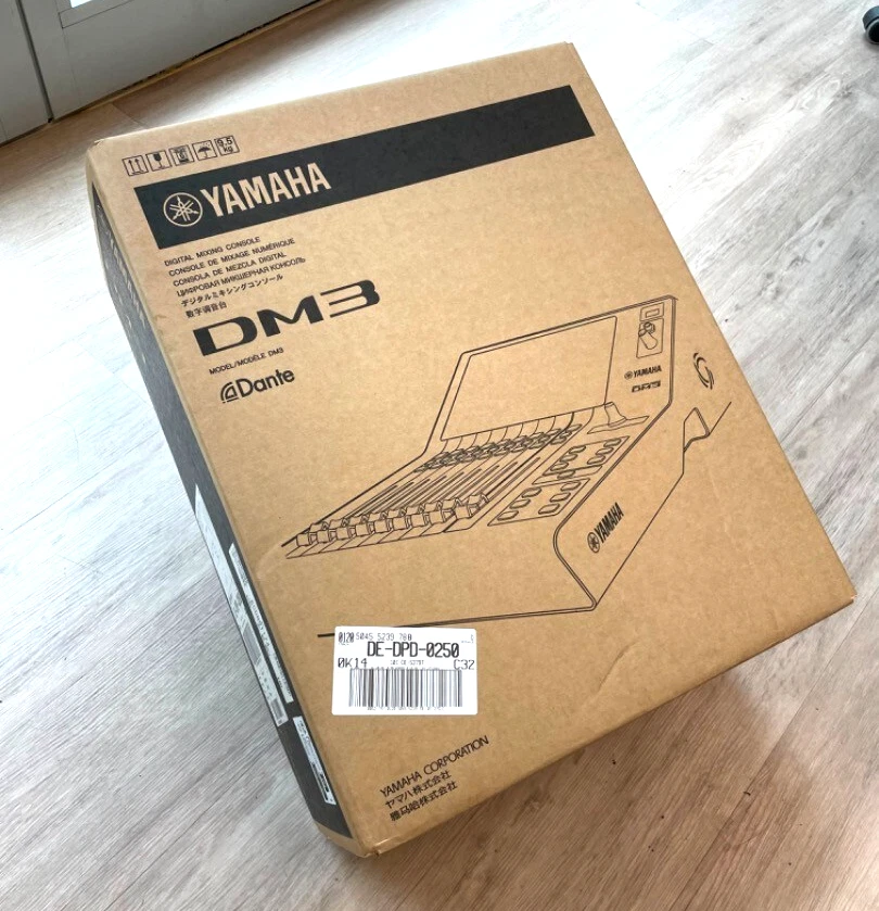 YAMAHA DM3 Standard Compact Digital Mixer DM3S 16-Channel Portable JP