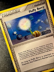 Fluffy Berry 85/115 NM Reverse Holo Unseen Forces Stamped Pokemon Card! - Imagen 1 de 3
