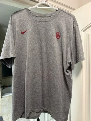 Oklahoma Sooners Nike Dri Fit Shirt 2XL XXL - Image 1 of 2