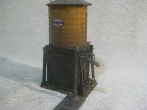 Vintage Revell HO scale Water Tower/Track Side Spout ASSEMBLEDWeathered detailed - Picture 1 of 9