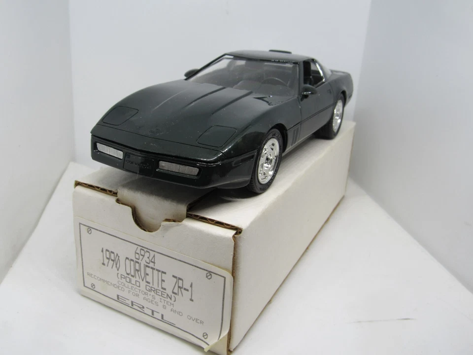 AMT ERTL CHEVY 90 1990 1/24 CHEVROLET CORVETTE ZR-1 PROMO CAR POLO GREEN #6934 - Image 1 of 4