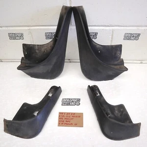 Genuine OEM BMW Z3 Set 4x Mudflaps Mud Flaps Guards 9405191 9405192 - Picture 1 of 22