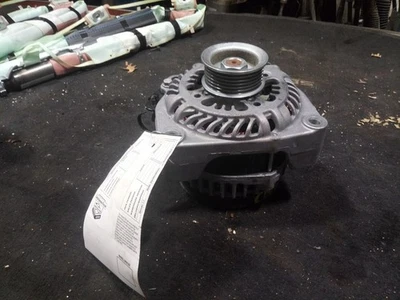 Alternador GMC Yukon XL 1500 2024 3067754 Foto 1 de 4