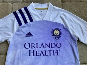 2020 Adidas Herren Orlando City SC Heart And Sol Fußball Trikot Erwachsene Medium M - Bild 1 von 3