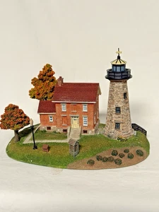 NIB Danbury Mint Great Lakes Lighthouse Charlotte-Genesee Rochester, New York - Picture 1 of 18