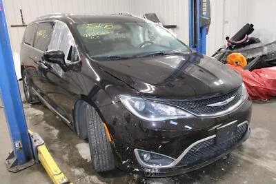 Used Steering Wheel Air Bag fits: 2019 Chrysler Pacifica driver wheel Grade A Foto 1 de 4