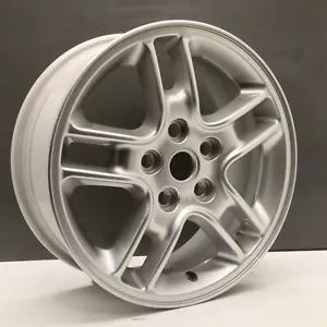 Land Rover Discovery 3 4 17" Aleación de Plata Llanta 7J OEM RRC002 Original X1 - Imagen 1 de 19