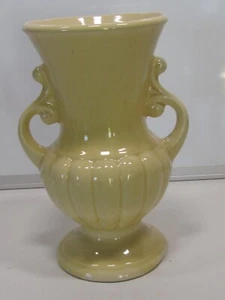 Vintage from the 1930's SHAWNEE USA Pottery Art Deco Pedestal Urn Vase - Picture 1 of 12