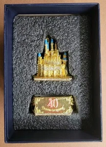 Tokyo Disneyland 40th Anniversary Castle Trinket Box by Arribas Brothers - Bild 1 von 7