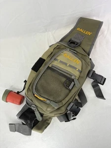 Allen Cedar Creek Fly Fishing Sling Pack Stazione di lavoro impermeabile colore oliva - Foto 1 di 10